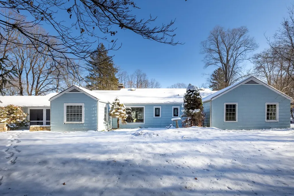 10 Barnes Lane Chappaqua NY 10514