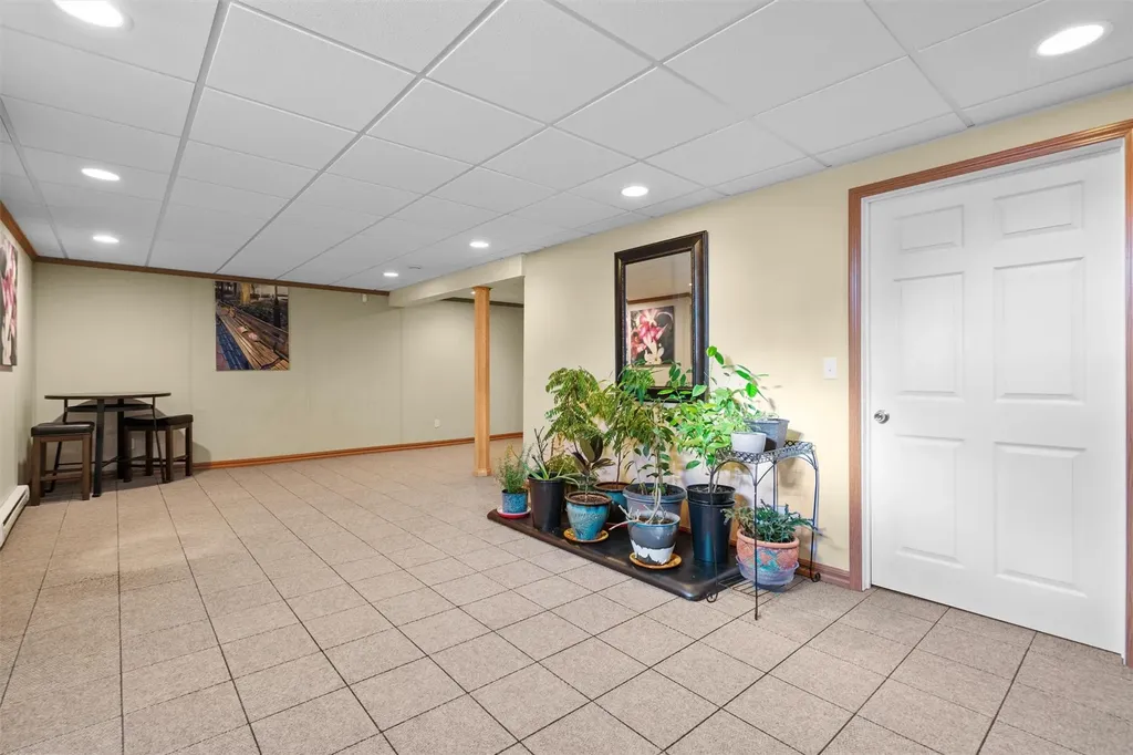 914 Ridgebury Road New Hampton NY 10958