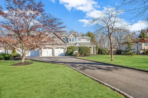 23 Wylde Road Mount Sinai NY 11766