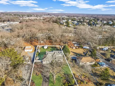 23 Wylde Road Mount Sinai NY 11766