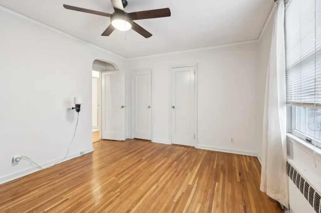 156 Jerome Avenue Mineola NY 11501