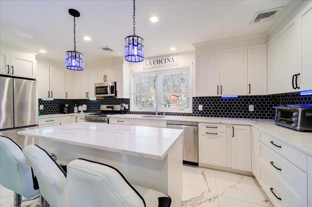 2 Bridge Street Suffern NY 10901