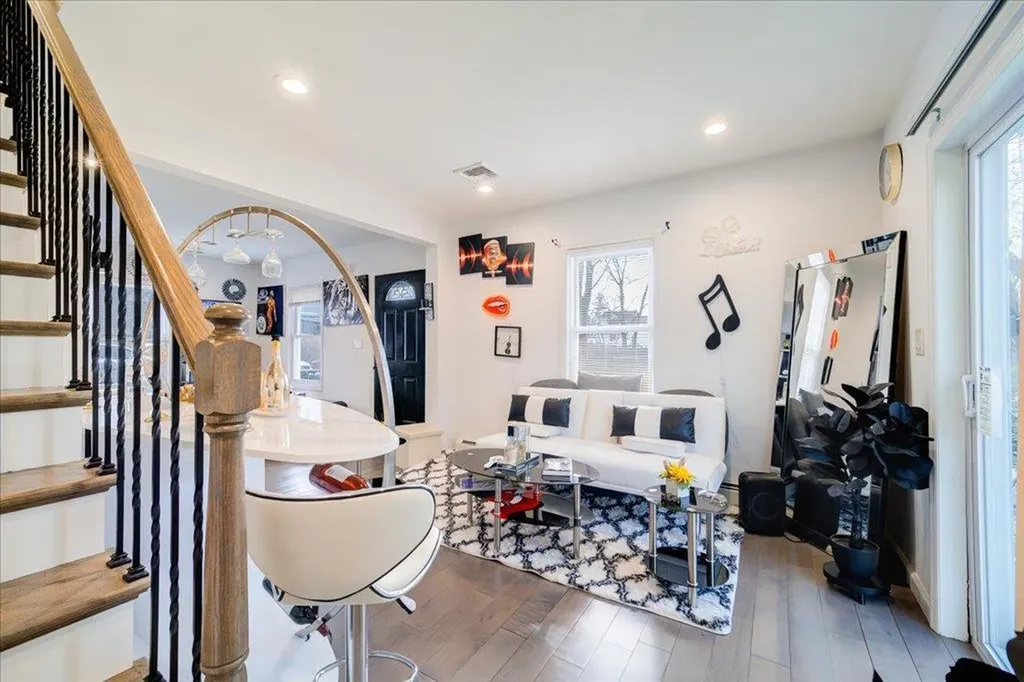 2 Bridge Street Suffern NY 10901