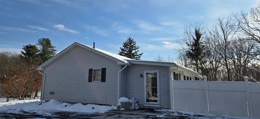 87 5th Avenue Newburgh NY 12550