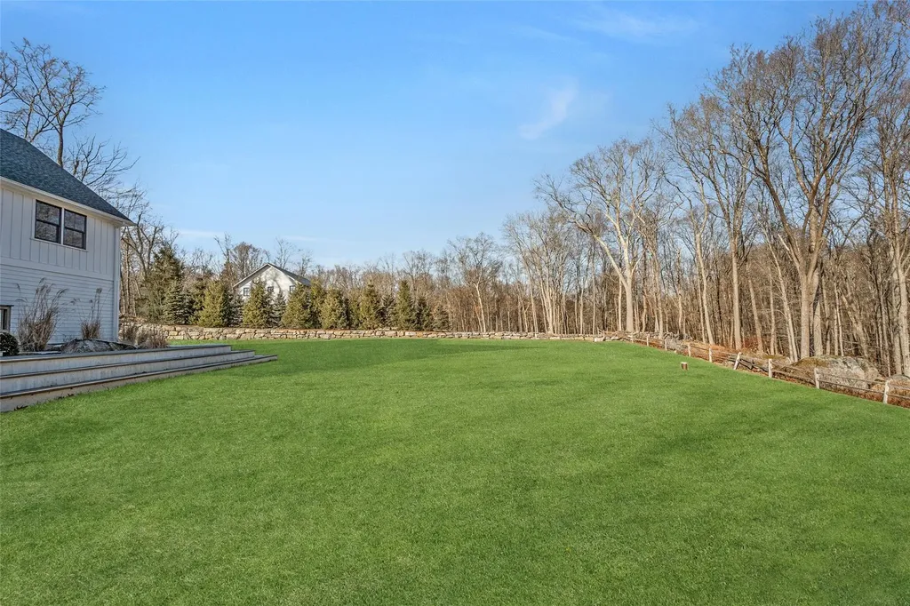 4 Boulder Pond Drive Somers NY 10589