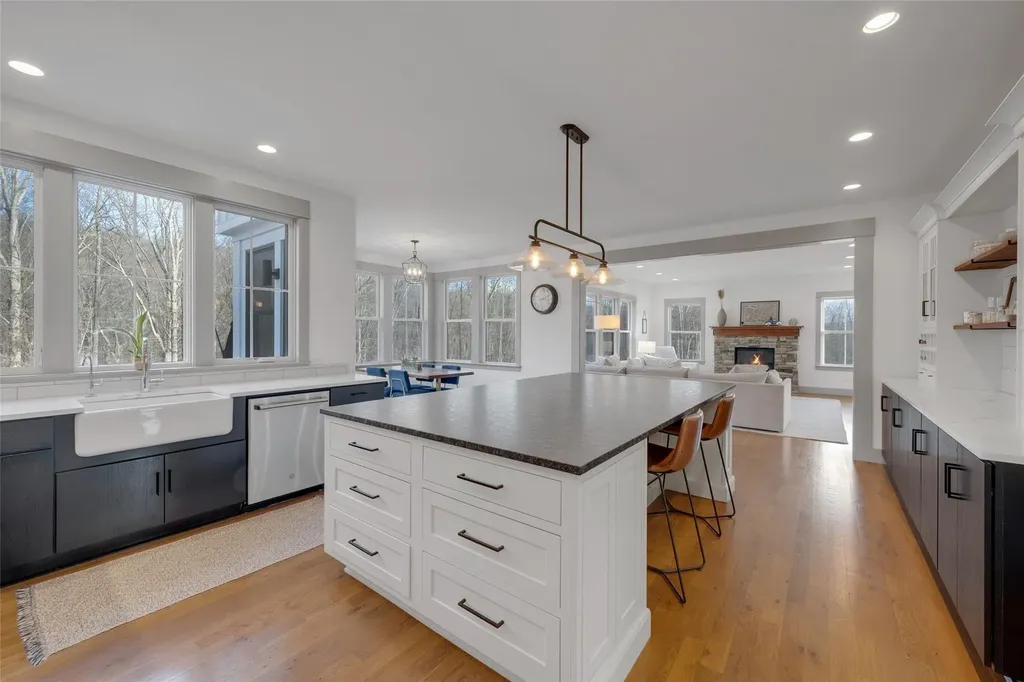 4 Boulder Pond Drive Somers NY 10589