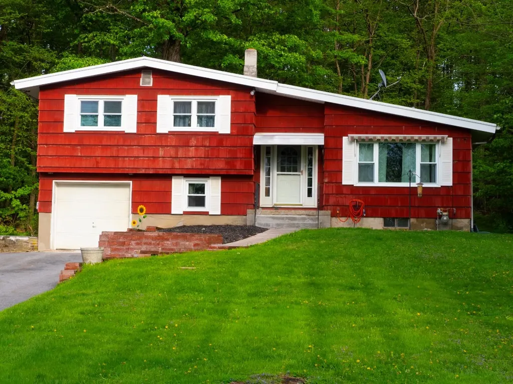 44 Old Route 208 Montgomery NY 12549