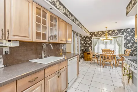 65 Woodview Lane Centereach NY 11720