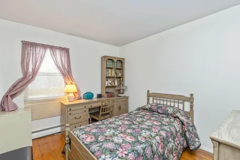 65 Woodview Lane Centereach NY 11720