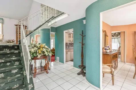 65 Woodview Lane Centereach NY 11720