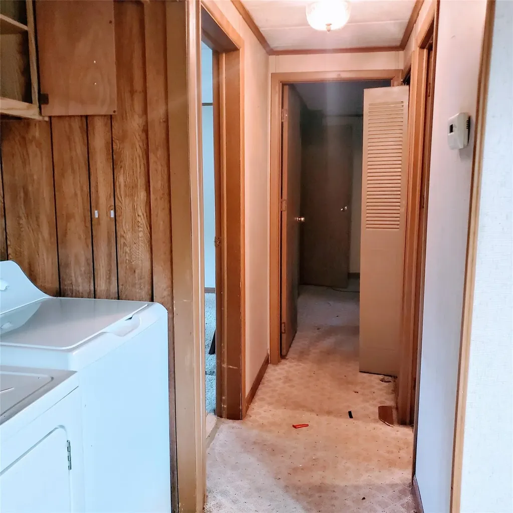 61 Kens Way Hyde Park NY 12538
