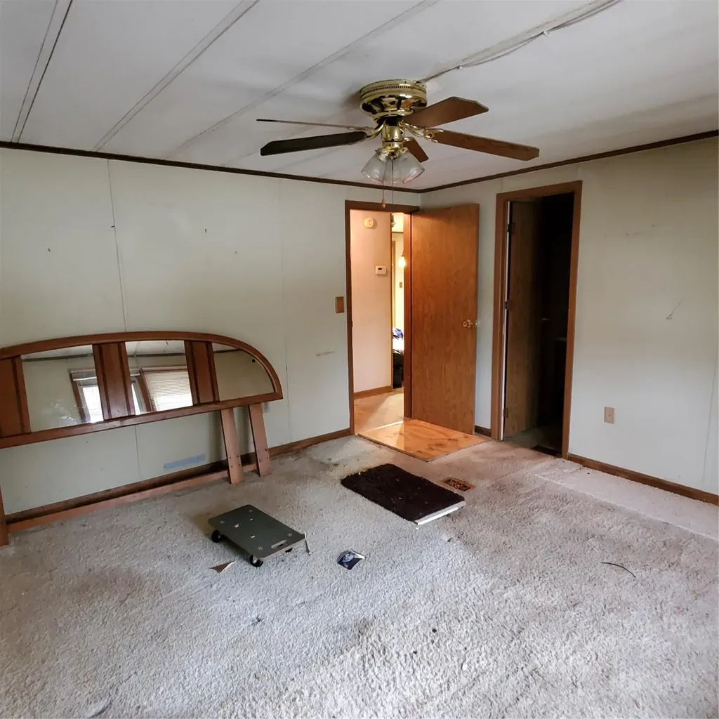 61 Kens Way Hyde Park NY 12538