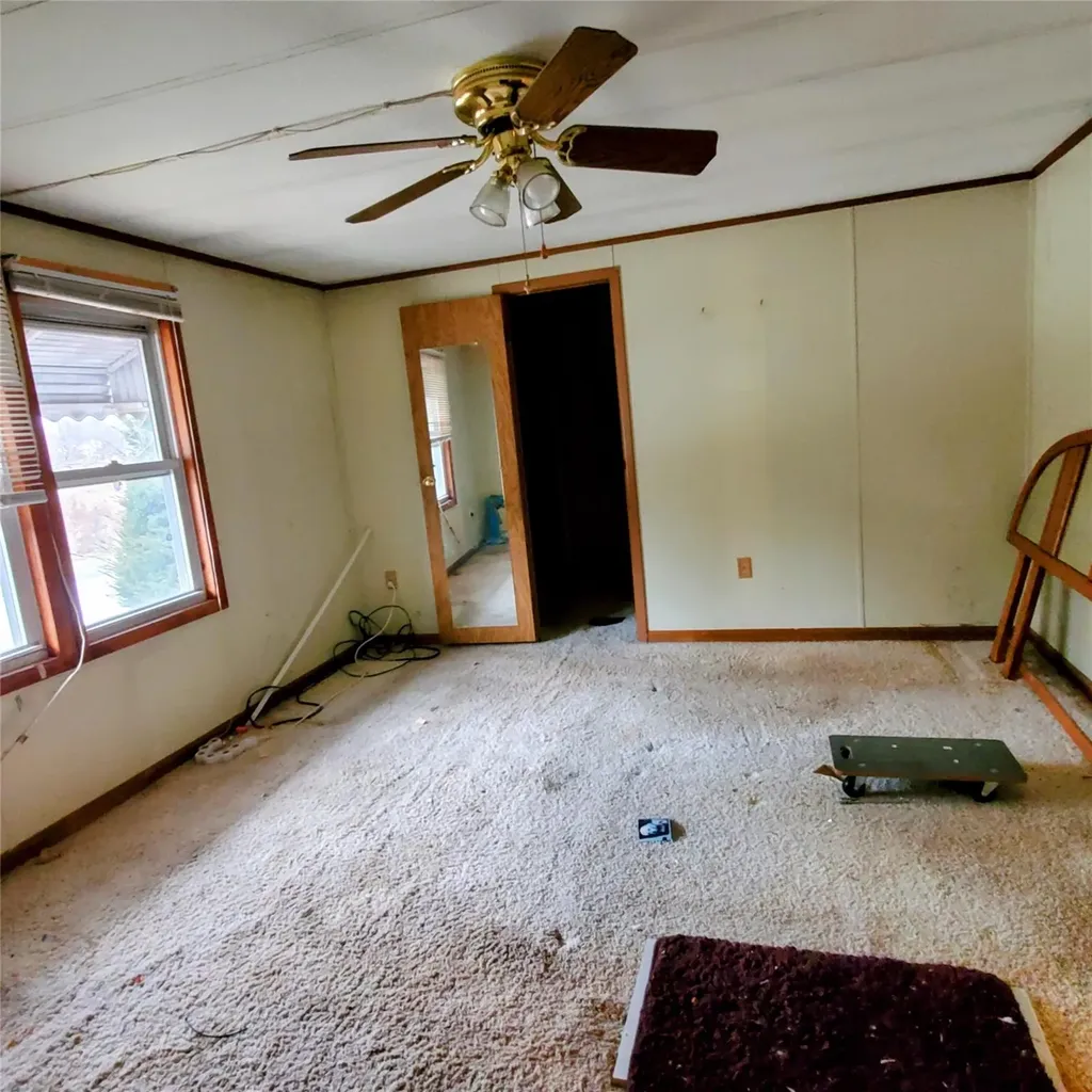 61 Kens Way Hyde Park NY 12538