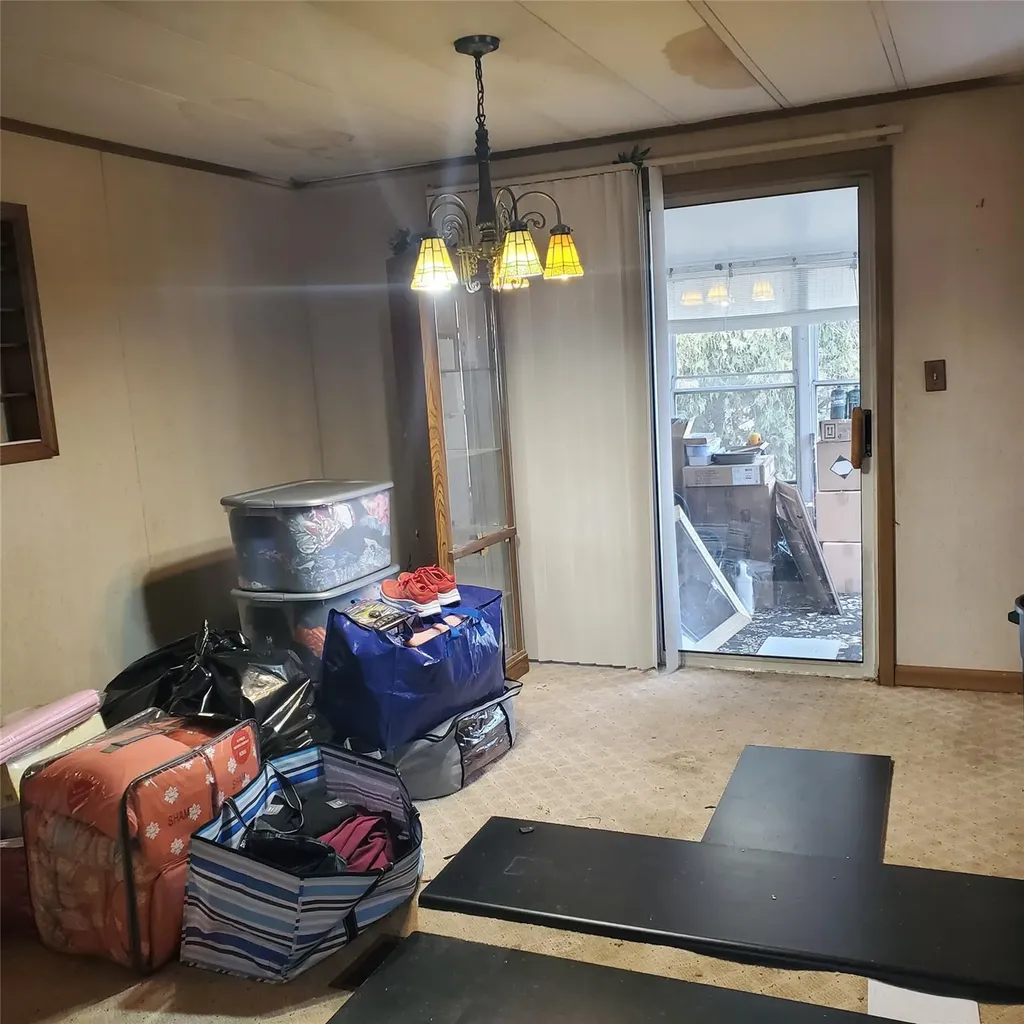 61 Kens Way Hyde Park NY 12538