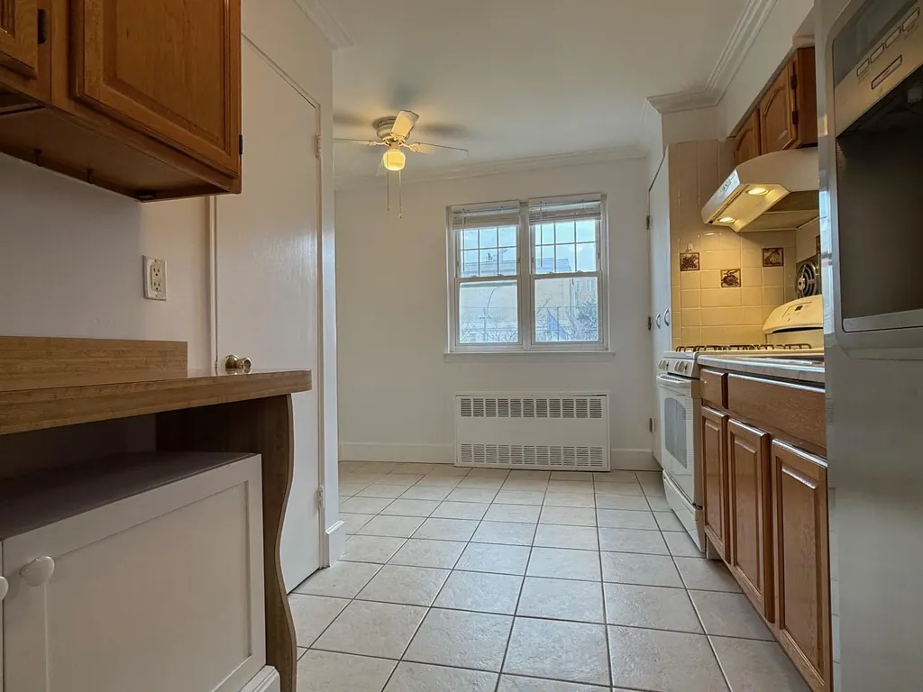 2125 Amory Court Ridgewood NY 11385