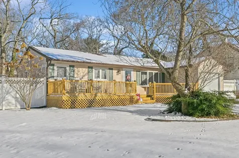 31 Duncan Avenue Ronkonkoma NY 11779