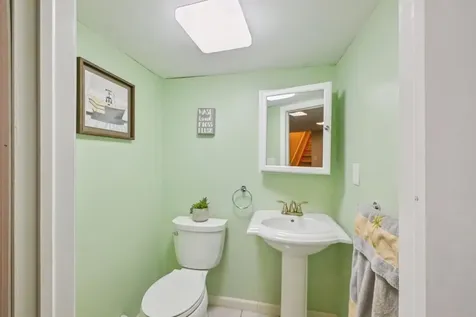 31 Duncan Avenue Ronkonkoma NY 11779