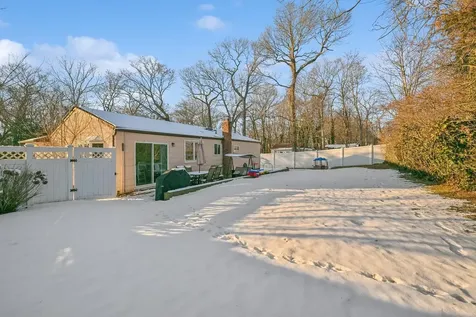 31 Duncan Avenue Ronkonkoma NY 11779