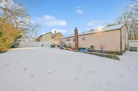 31 Duncan Avenue Ronkonkoma NY 11779