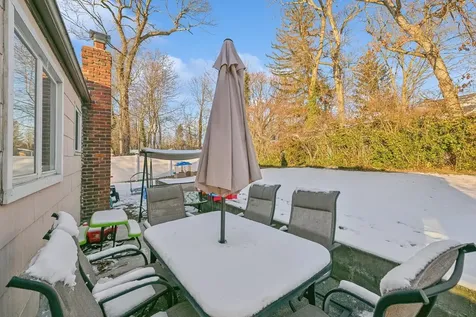 31 Duncan Avenue Ronkonkoma NY 11779