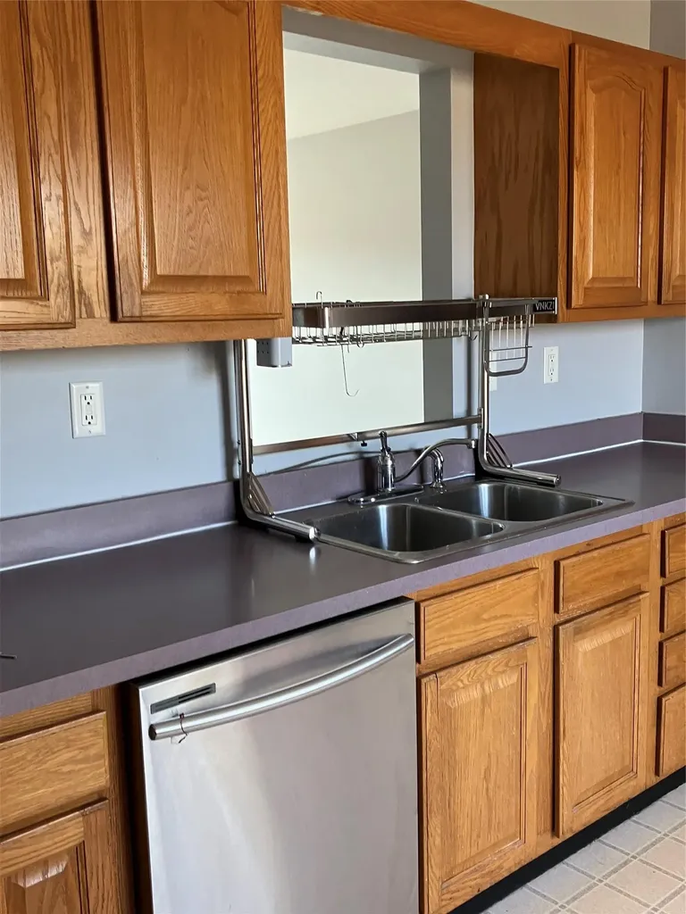131 Ridgebury Road New Hampton NY 10958