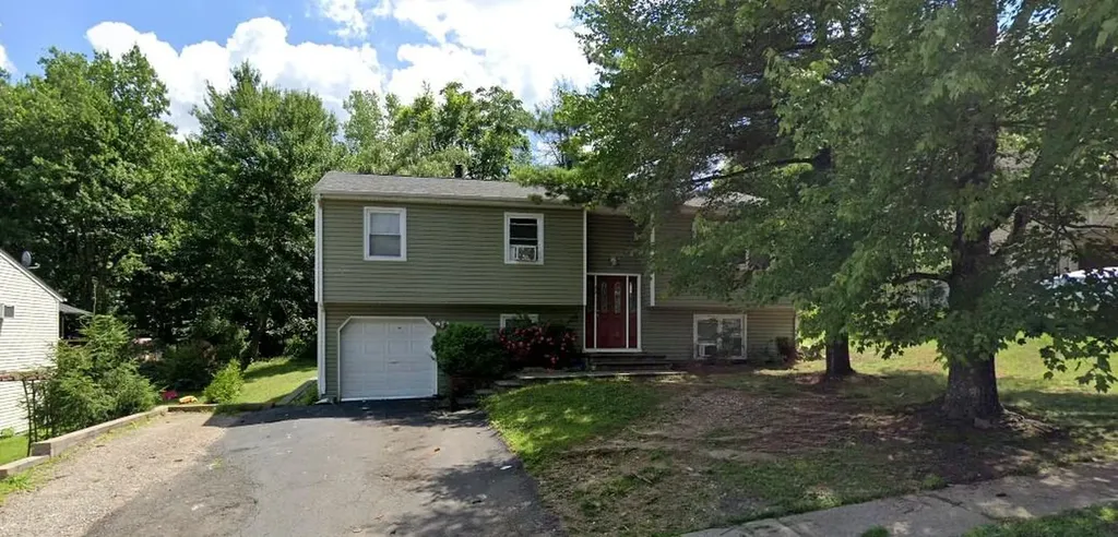 62 Spring Brook Road Nanuet NY 10954
