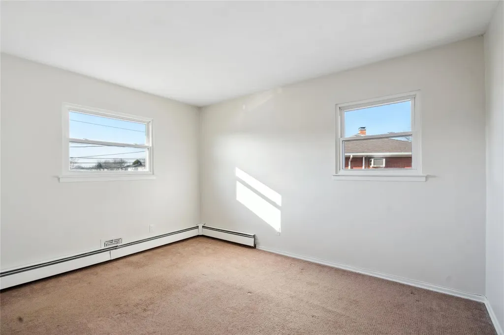 135 Headline Road Deer Park NY 11729