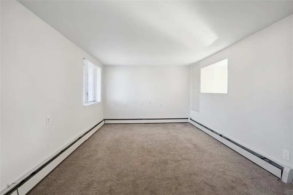 135 Headline Road Deer Park NY 11729