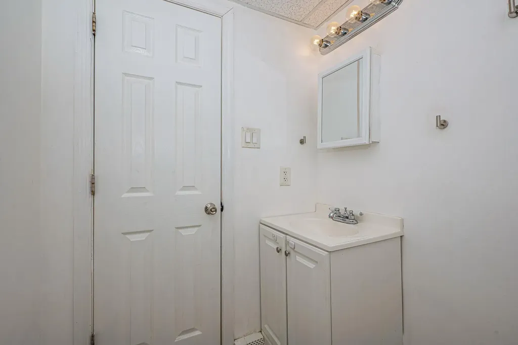 143 Magnolia Drive Rocky Point NY 11778