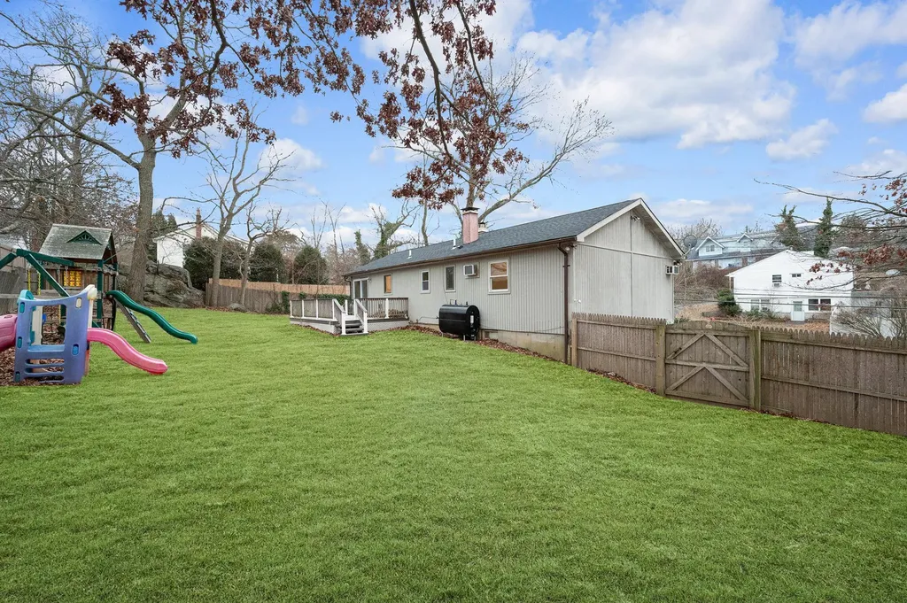 143 Magnolia Drive Rocky Point NY 11778