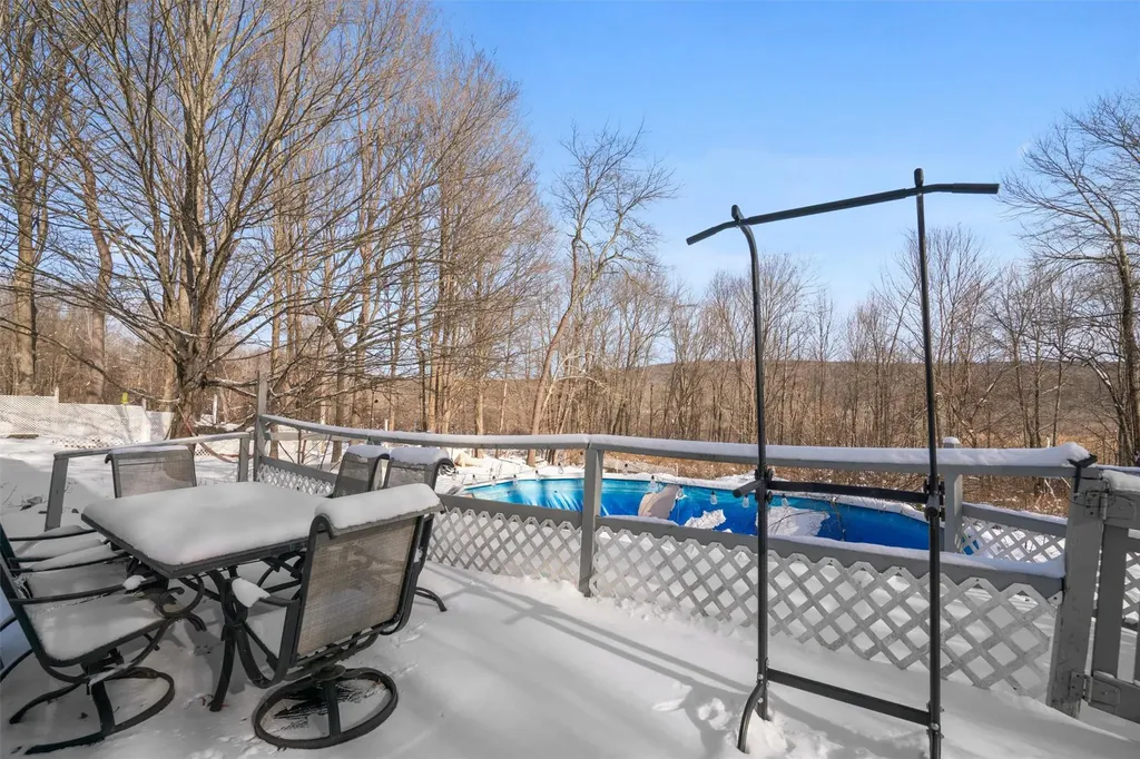 45 Cotter Road Highland NY 12528