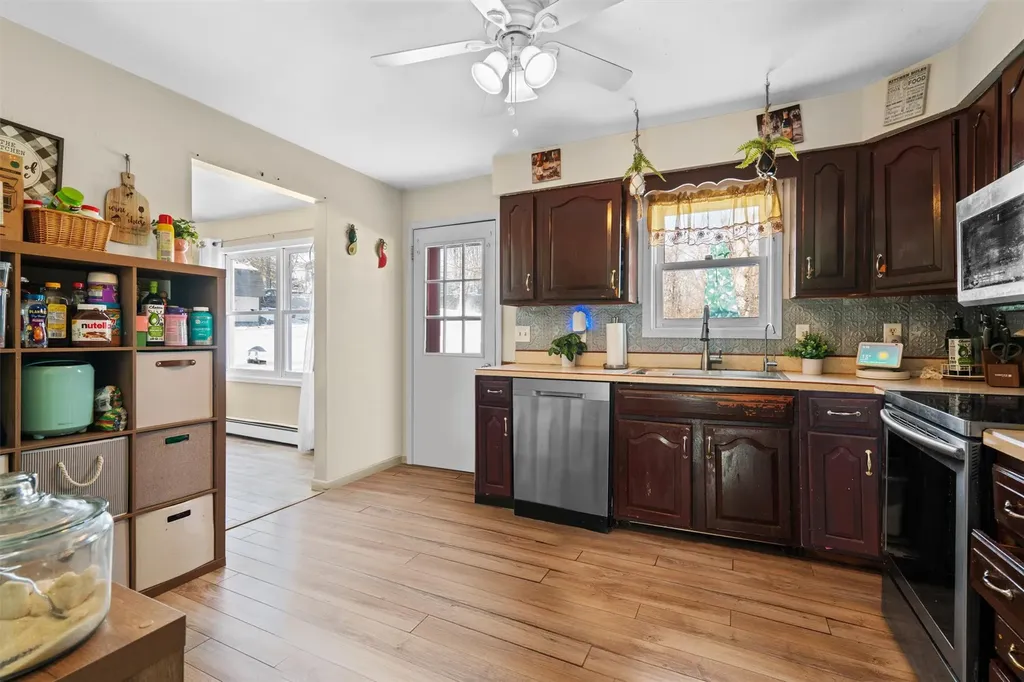 45 Cotter Road Highland NY 12528