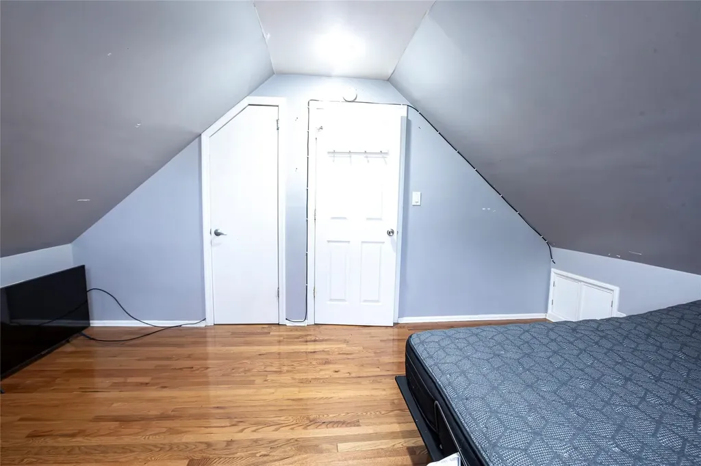 198 Belmont Boulevard Elmont NY 11003
