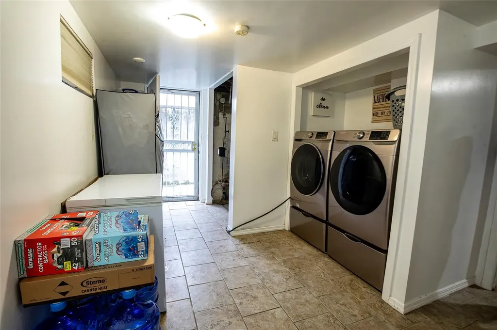 198 Belmont Boulevard Elmont NY 11003