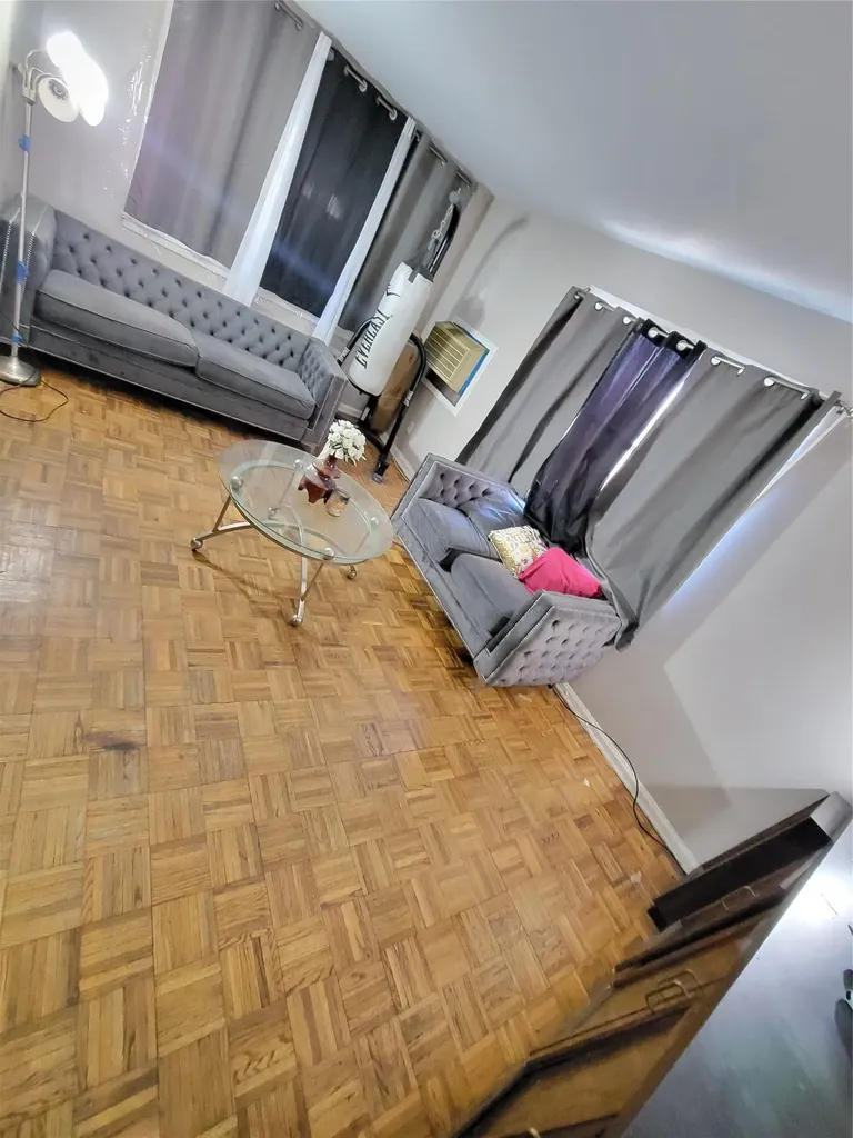 3005 Edson Avenue Bronx NY 10469