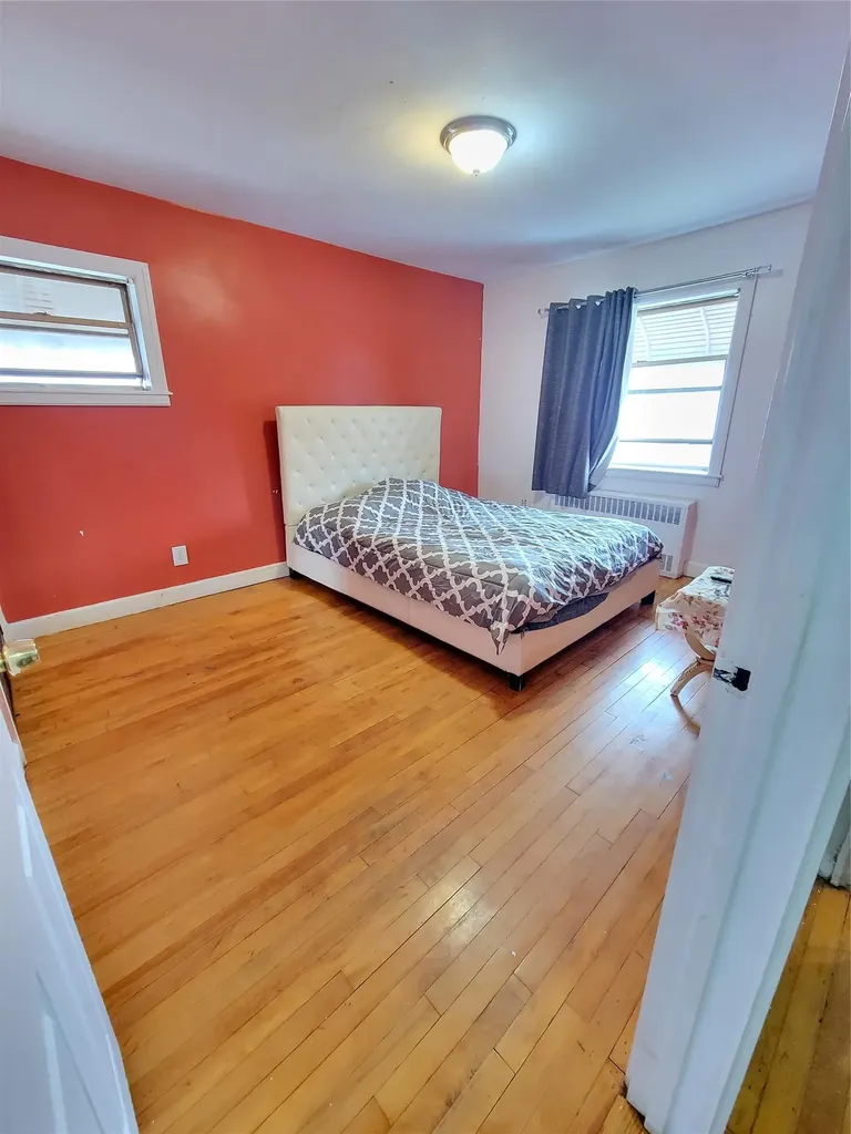 3005 Edson Avenue Bronx NY 10469