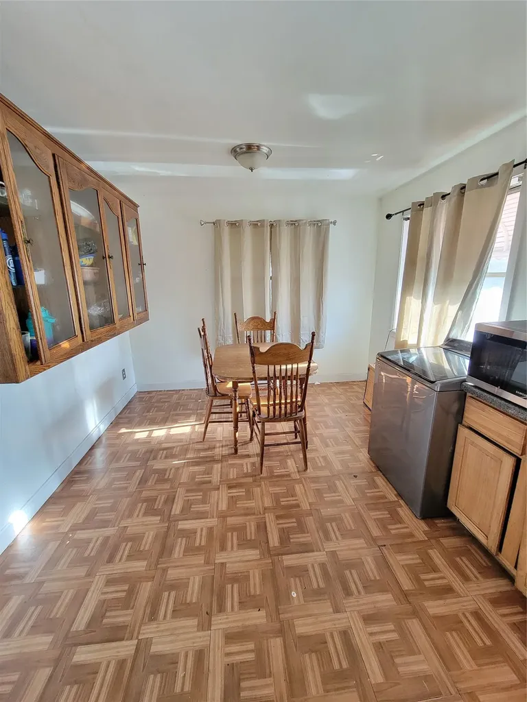 3005 Edson Avenue Bronx NY 10469