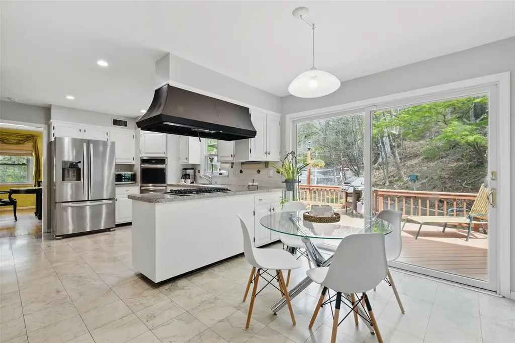 33 Mulligan Lane Irvington NY 10533