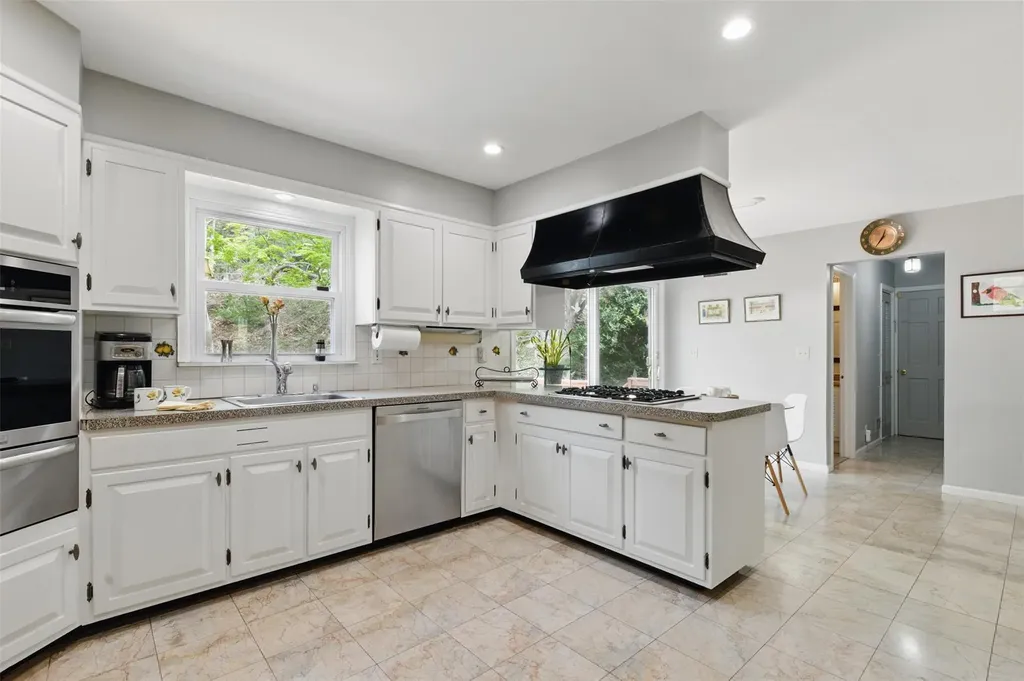 33 Mulligan Lane Irvington NY 10533