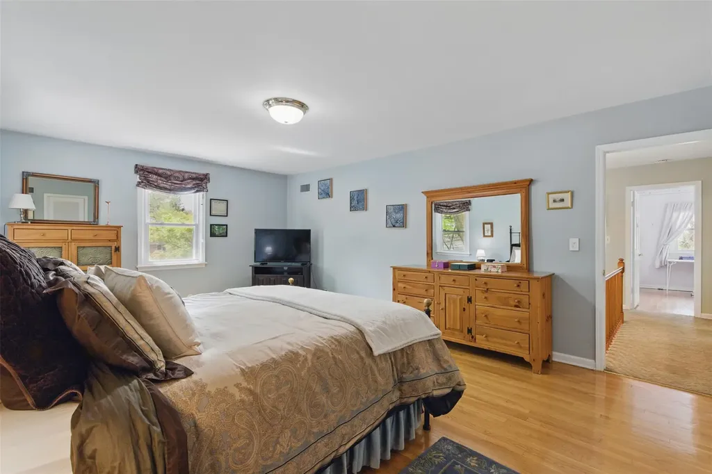 33 Mulligan Lane Irvington NY 10533