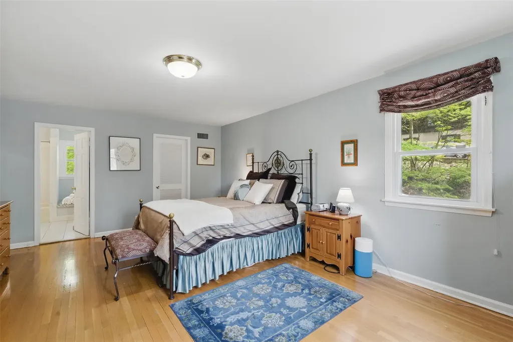 33 Mulligan Lane Irvington NY 10533