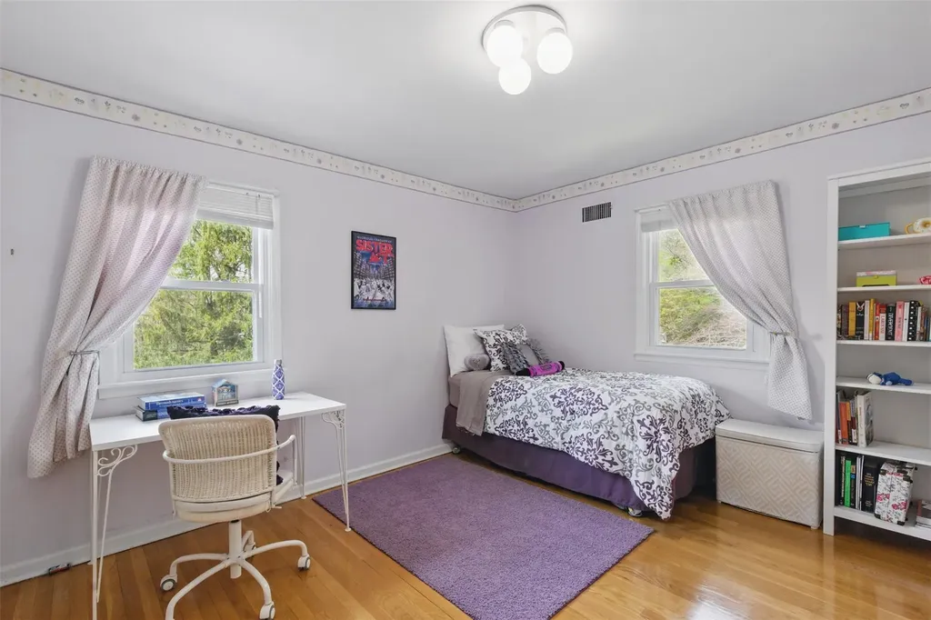 33 Mulligan Lane Irvington NY 10533