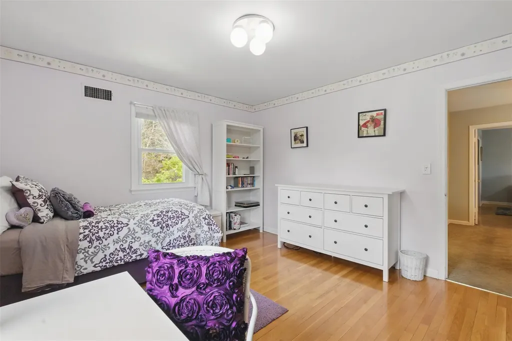 33 Mulligan Lane Irvington NY 10533