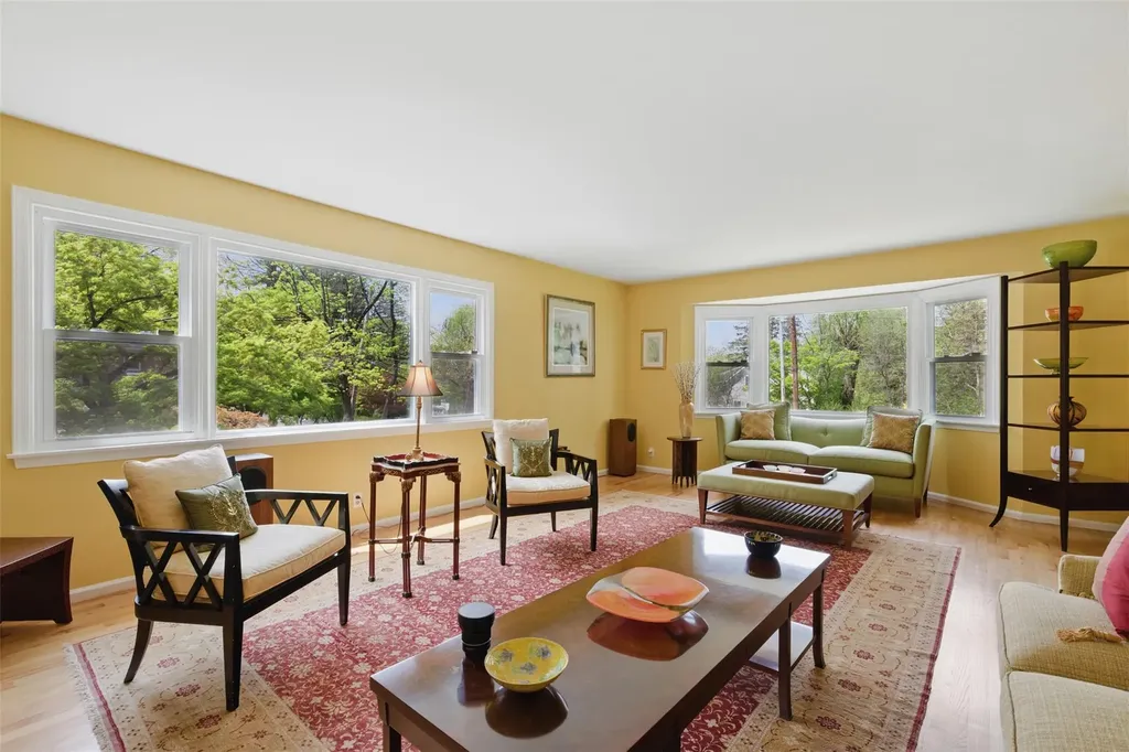 33 Mulligan Lane Irvington NY 10533