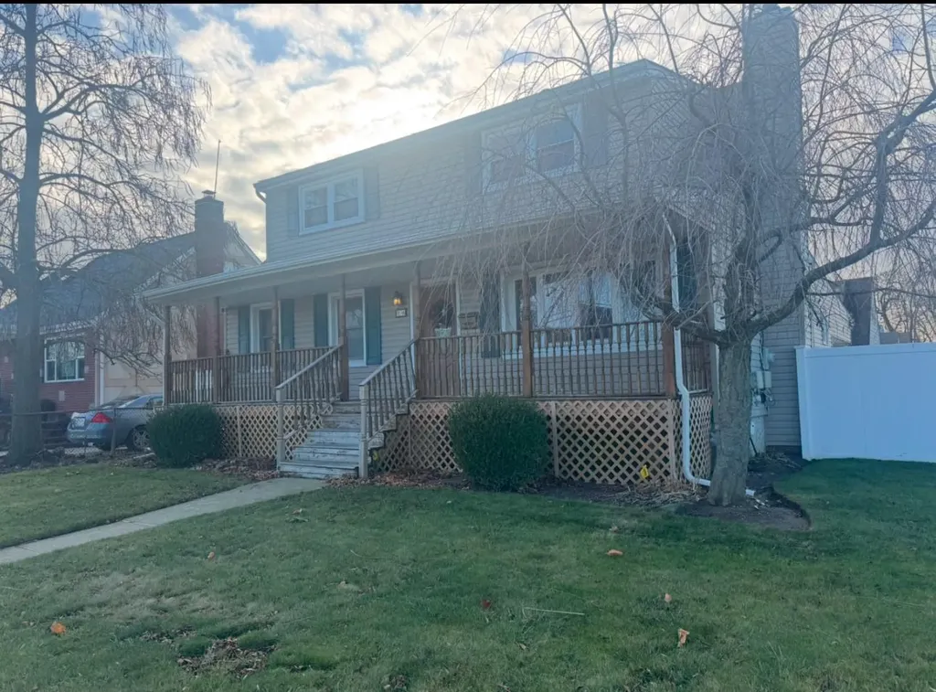 74 Miramar Boulevard Babylon NY 11757