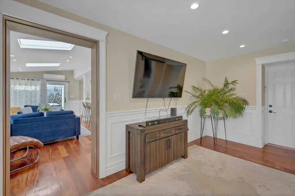 13 Joyce Road Eastchester NY 10709