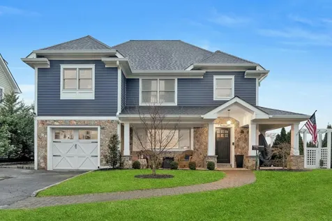 13 Joyce Road Eastchester NY 10709