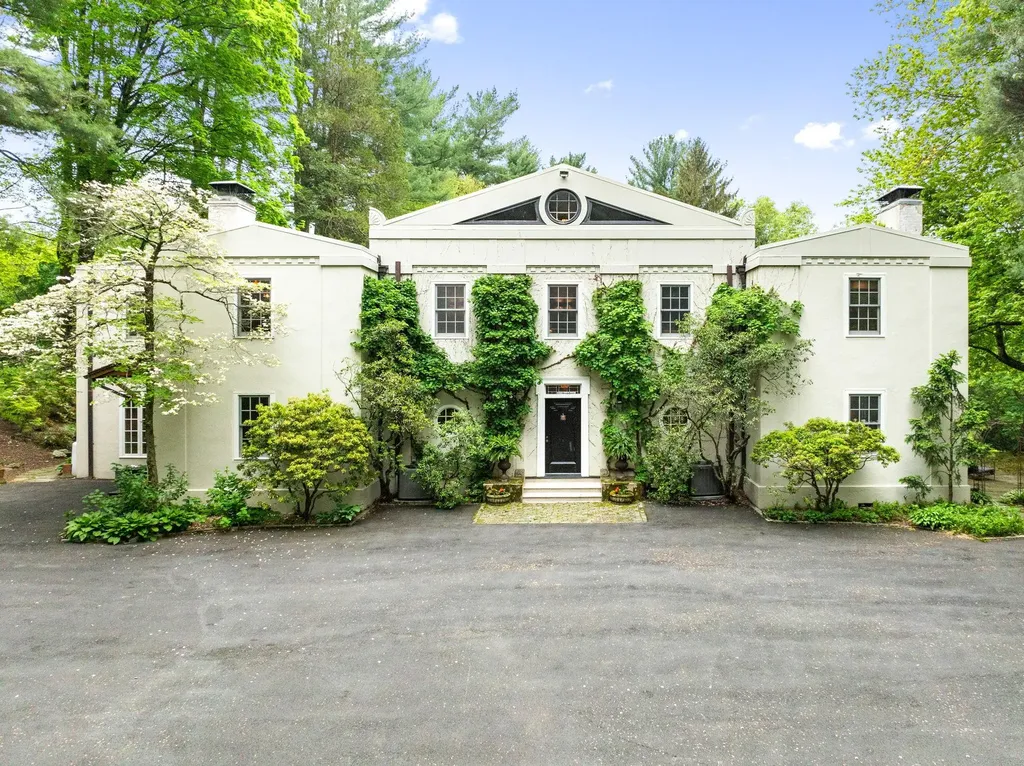 482 Armonk Road Mount Kisco NY 10549