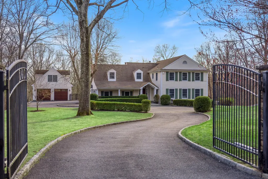 25 Cardinal Place Mount Kisco NY 10549