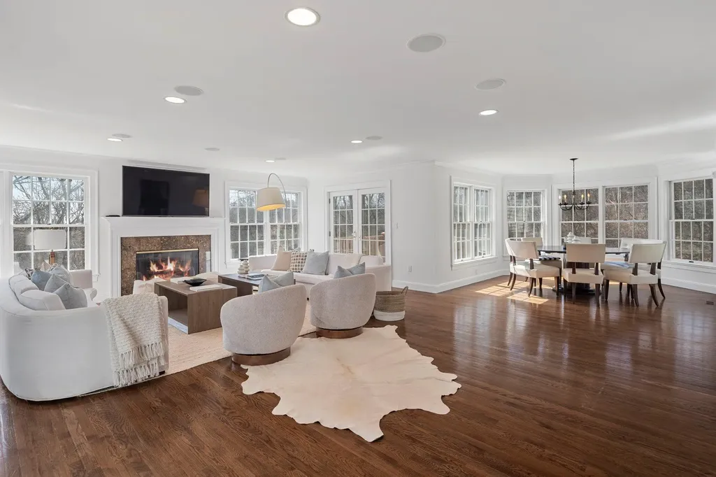 25 Cardinal Place Mount Kisco NY 10549